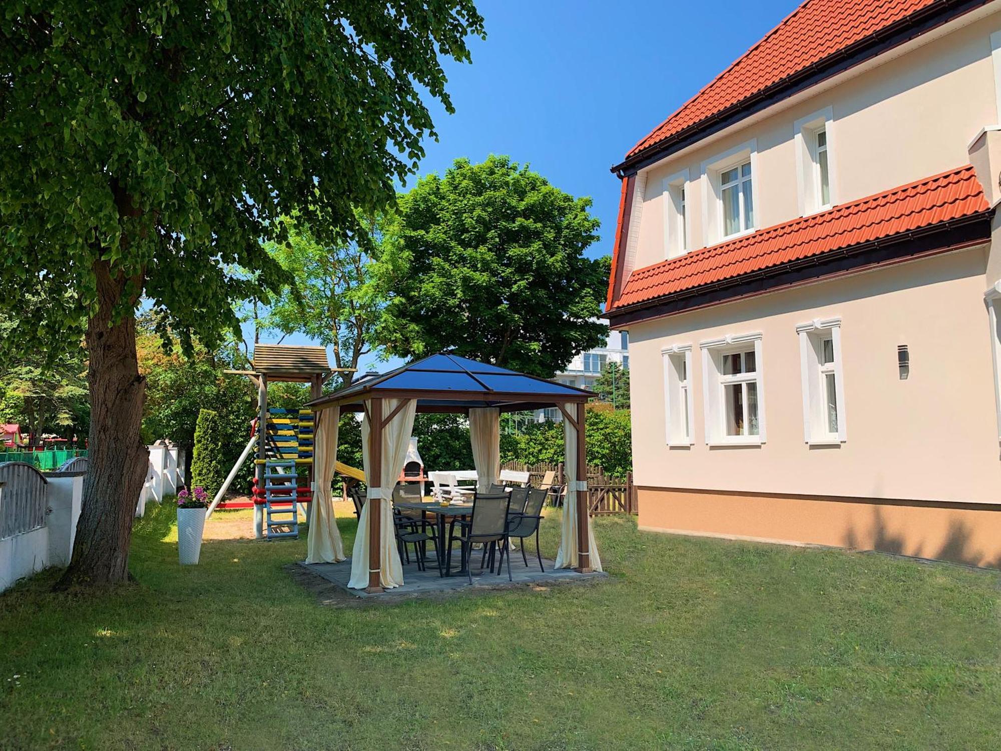 Willa Sloneczna Ustronie Morskie Bagian luar foto